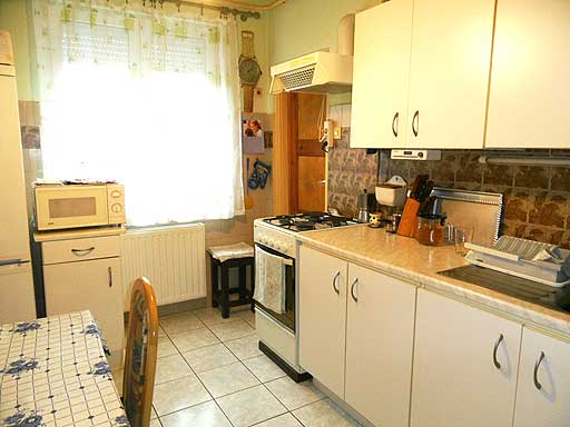 Szentendre - Eladott/Kiadott - Családiház