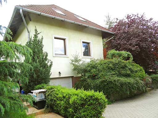 Pomáz - Eladott/Kiadott - Családiház